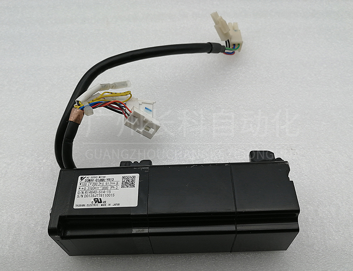 日產原裝安川伺服小電機SGMAS-01A2A-YR13 日產原裝安川伺服小電機SGMAS-01A2A-YR13