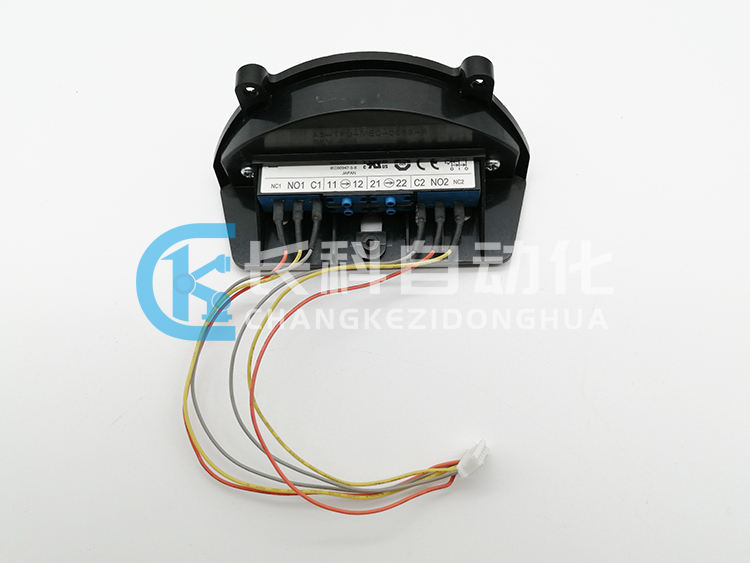 ABB示教器使能鍵IDEC HE2B-M2 ABB示教器使能鍵IDEC HE2B-M2