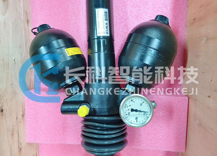 庫卡機械手KR210 R2700平衡缸00-207-218 庫卡機械手KR210 R2700平衡缸00-207-218