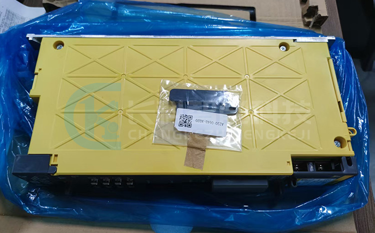 發那科驅動器A06B-6240-H305 αiSV 20/20/20-B 發那科驅動器A06B-6240-H305 αiSV 20/20/20-B