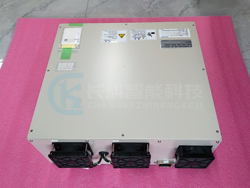 安川FS100控制器ERMR-MCL020F-A00 安川FS100控制器ERMR-MCL020F-A00